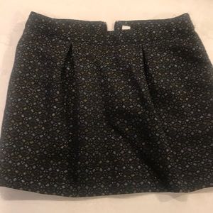 Old Navy Metallic Black Skirt Size 8